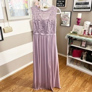 David's Bridal floral lace sleeveless bridesmaid dress size 2